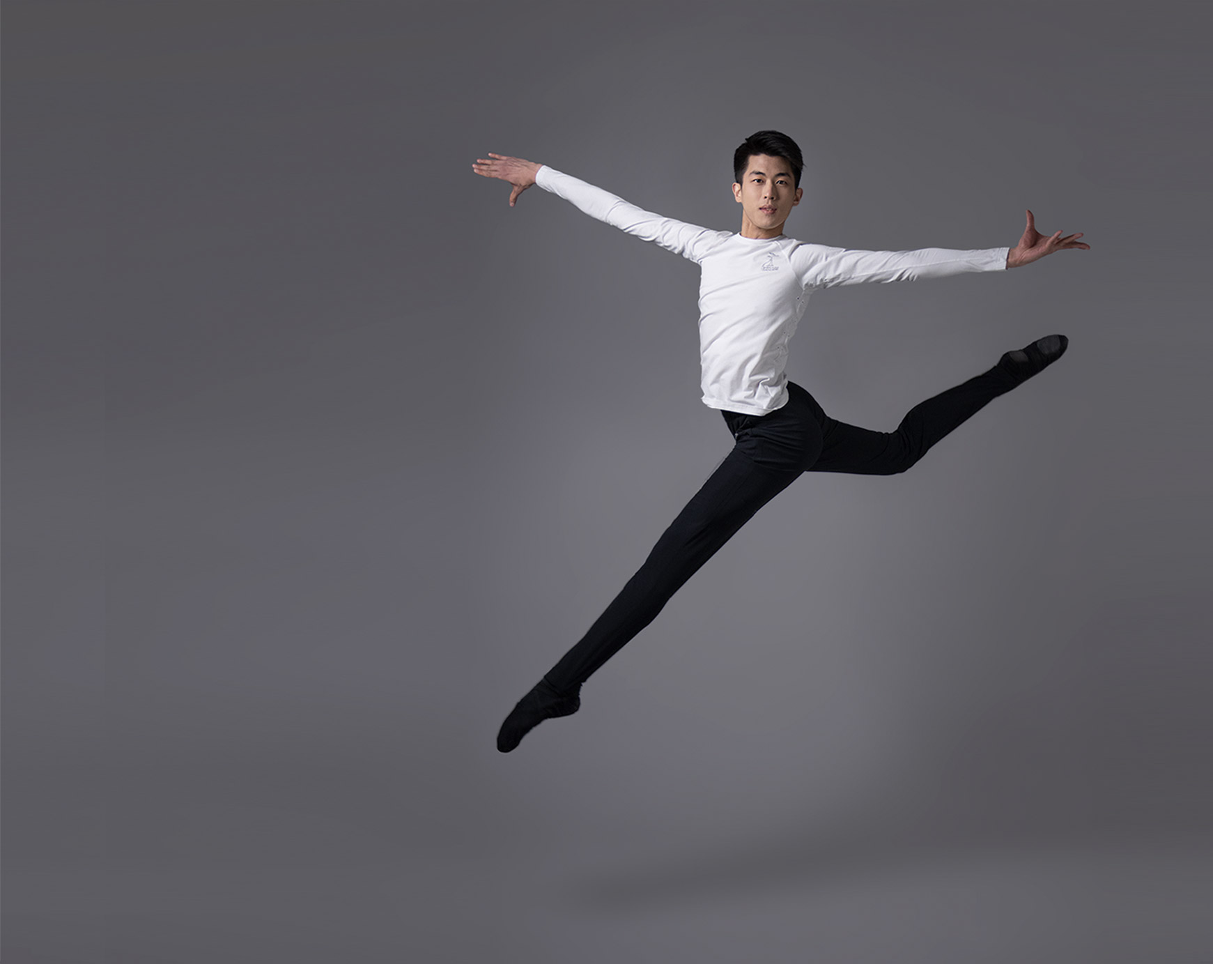 Boys' Classic Dance Pants – Shen Yun Dancer